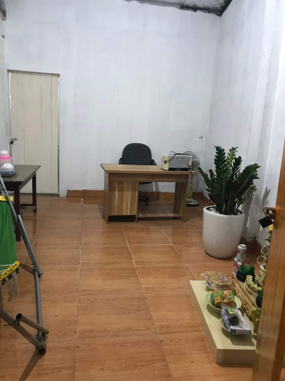 CHO THUÊ KHO XƯỞNG HOẶC MẶT BẰNG KINH DOANH - ĐƯỜNG LÊ TRỌNG TẤN HÀ ĐÔNG - 100M GIÁ 10 TR