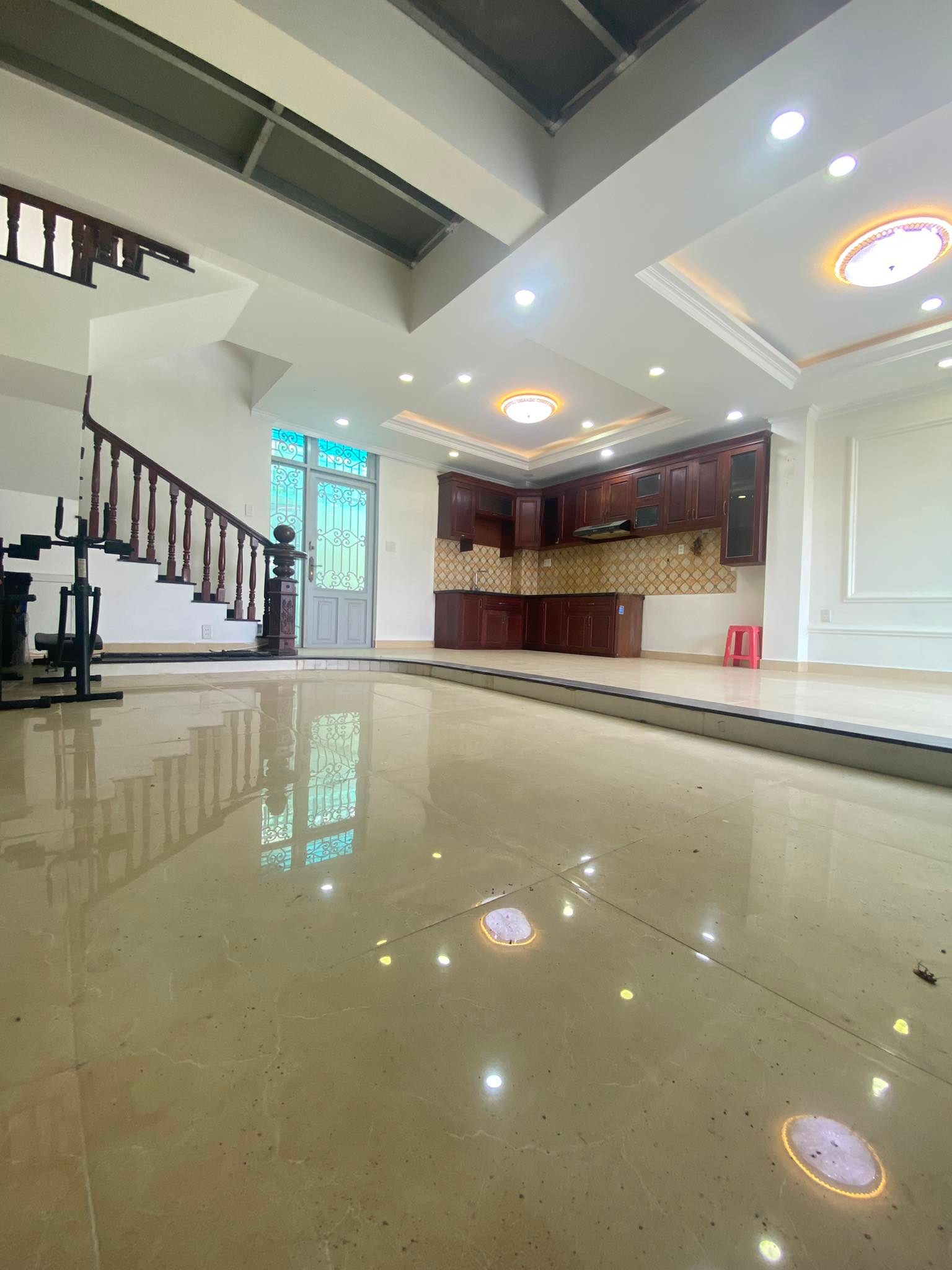 Bán nhà đường Hiệp Bình, Hiệp bình Phước, Thủ Đức, 63m2, 5 Tầng, 8 Tỷ X