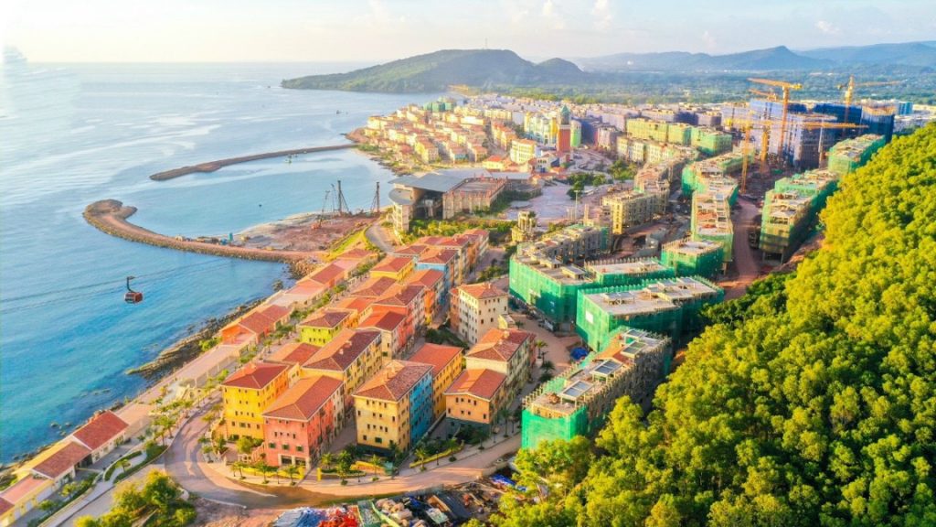 Shophouse The Center Phú Quốc