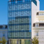 210m2