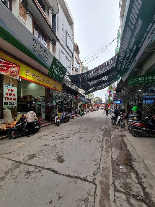 Chủ nhiều nhà cần bán bớt Dt: 80m, MT: 6.5m, giá Nhỉnh 7,5 tỷ