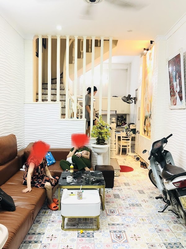 Bán nhà phố Vương Thừa Vũ, 41m2, 3 tỷ 4.