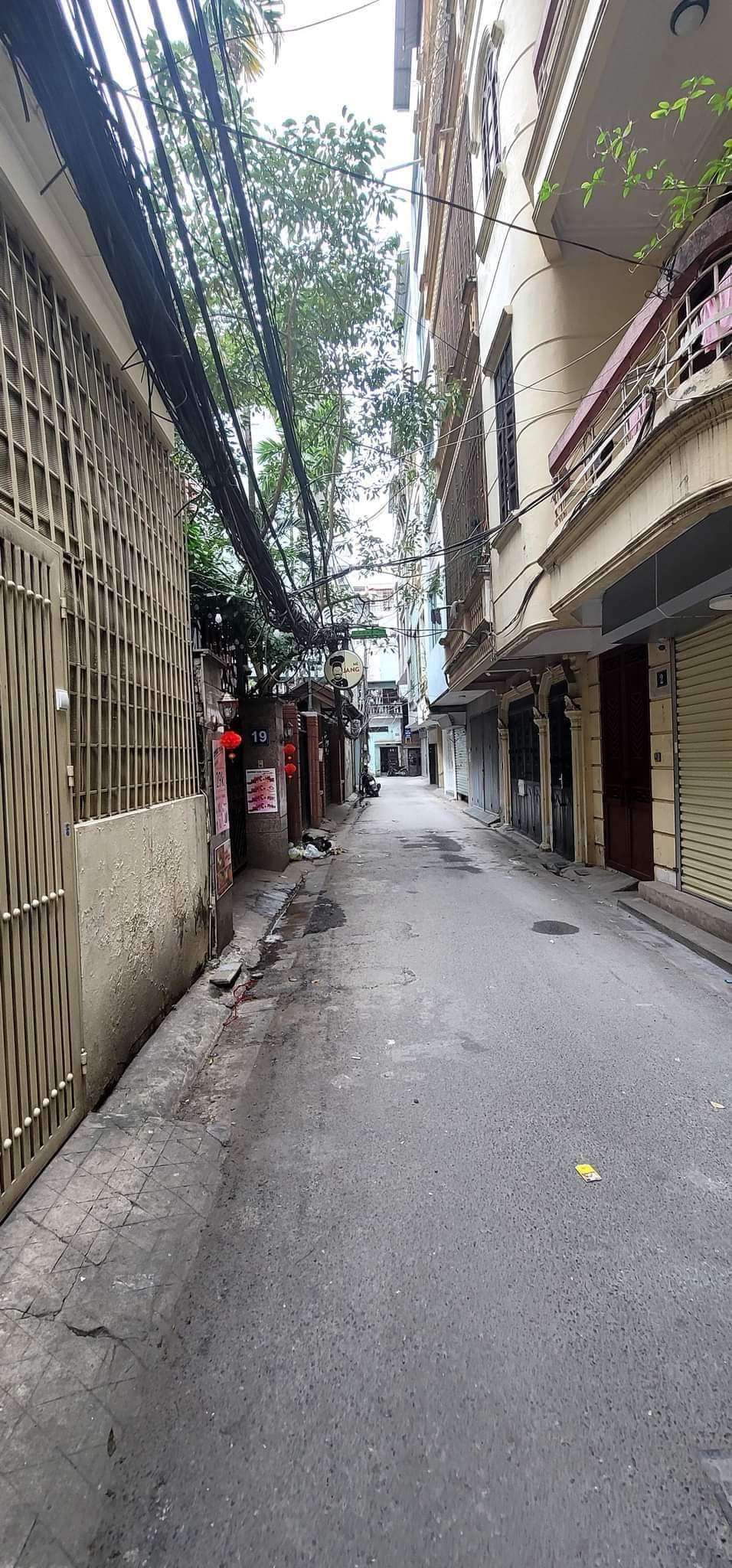 Thái Hà sầm uất, ô tô đỗ cổng, S sử dụng 65m2, chính chủ, nhỉnh 6,5 tỷ