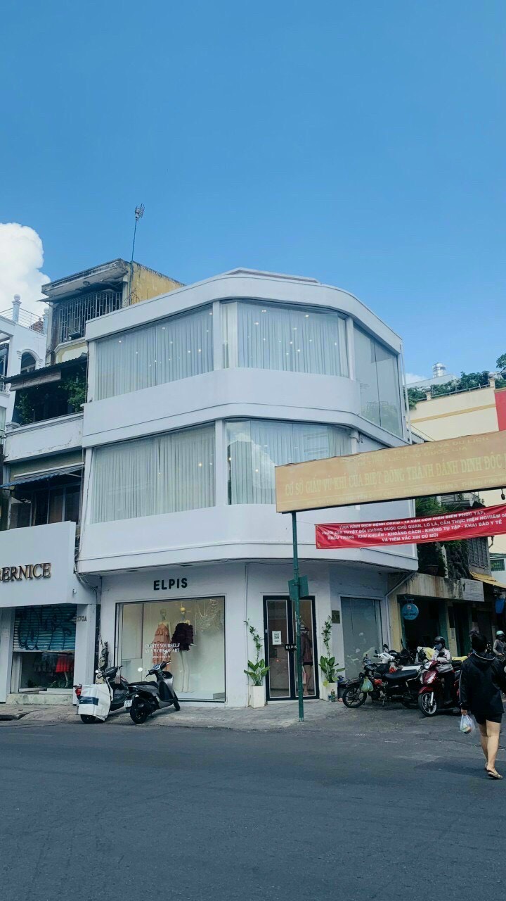 MTKD NGUYỄN CÔNG TRỨ Q1 8X22 Tổng 1500m2