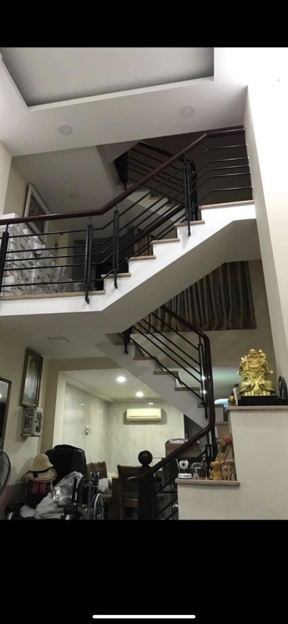 Bán nhà chính chủ ngay khu Vip Hẻm Lê Thánh Tôn, PNL, Quận 1 - Giá 15 tỷ