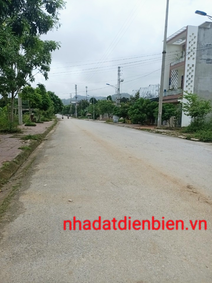 Em bán ô đất Tái Định Cư Khe Chít 1 Noong Bua - P.Noong Bua