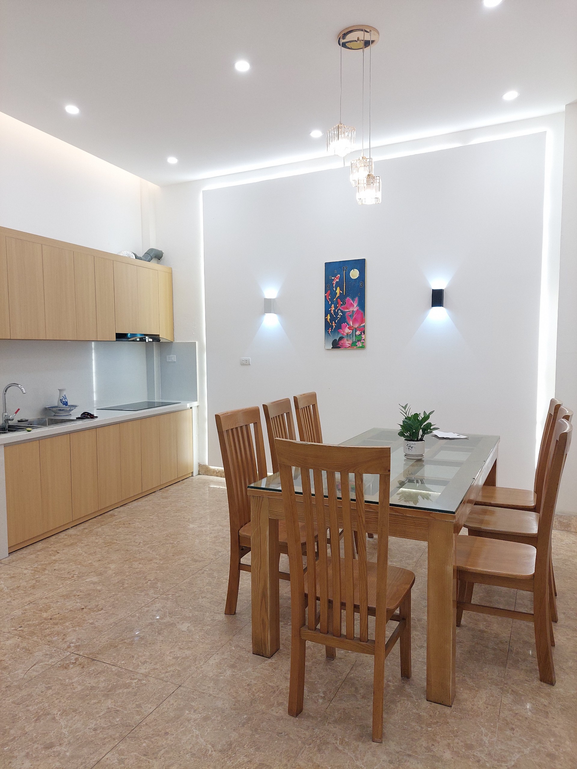 Bán nhà ngõ 548 Nguyễn Văn Cừ 77m giá 6 tỷ 15 ô tô đỗ cửa