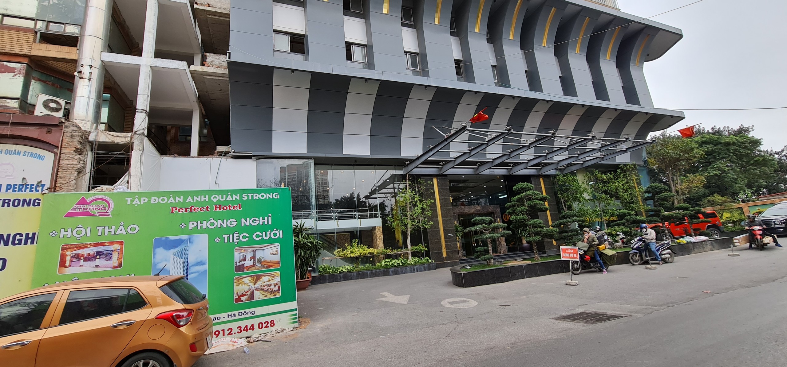 Bán gấp CC Tháp Doanh Nhân Hà Đông, Hà Nội - 93m2, 3N, nhỉnh 1 tỷ