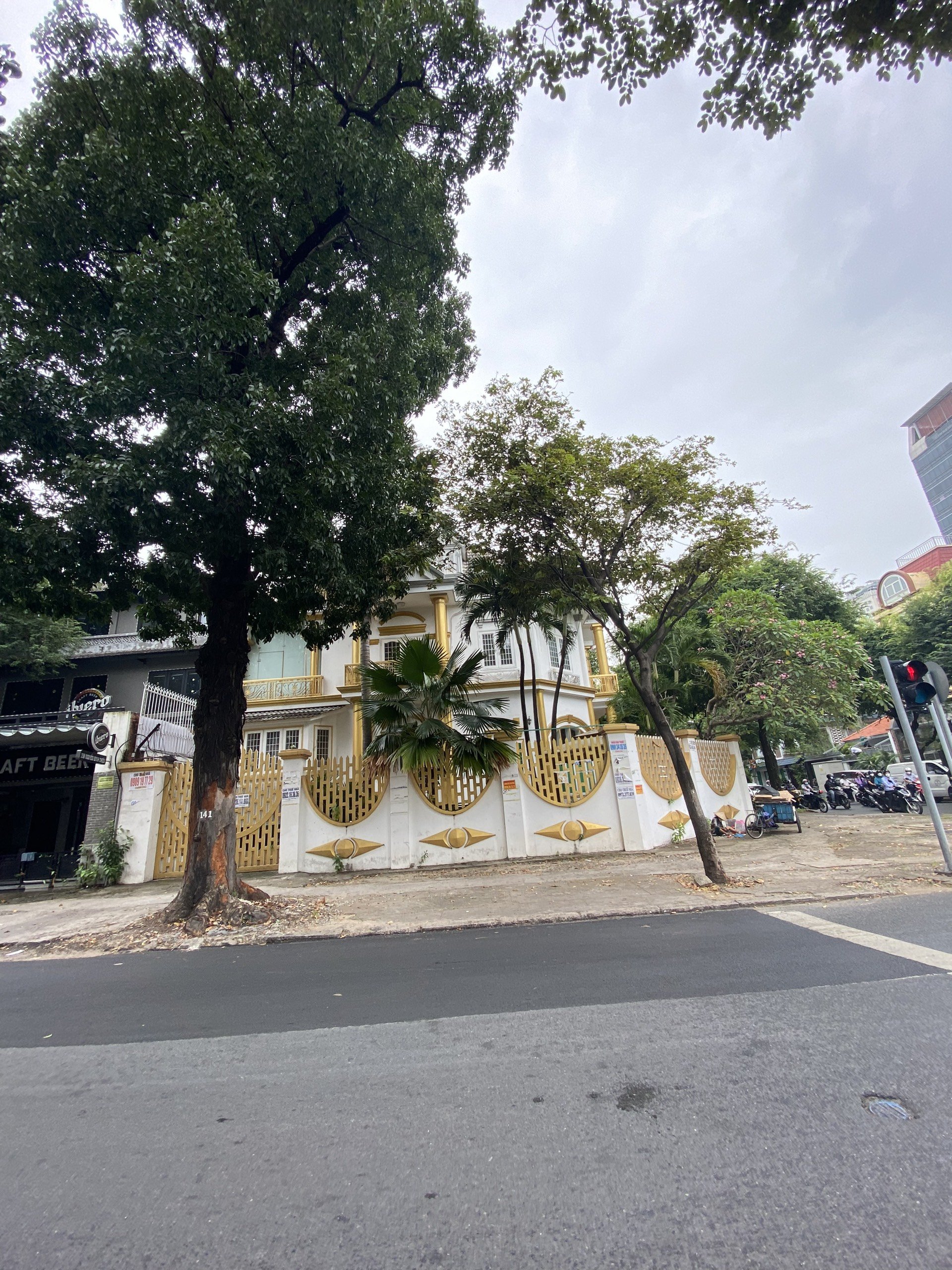 Bán Nhà! Nhà Đẹp Thiết Kế Riêng Ở Calmette Q,1 4x17.5m 7 lầu, st Giá:100Tỷ.