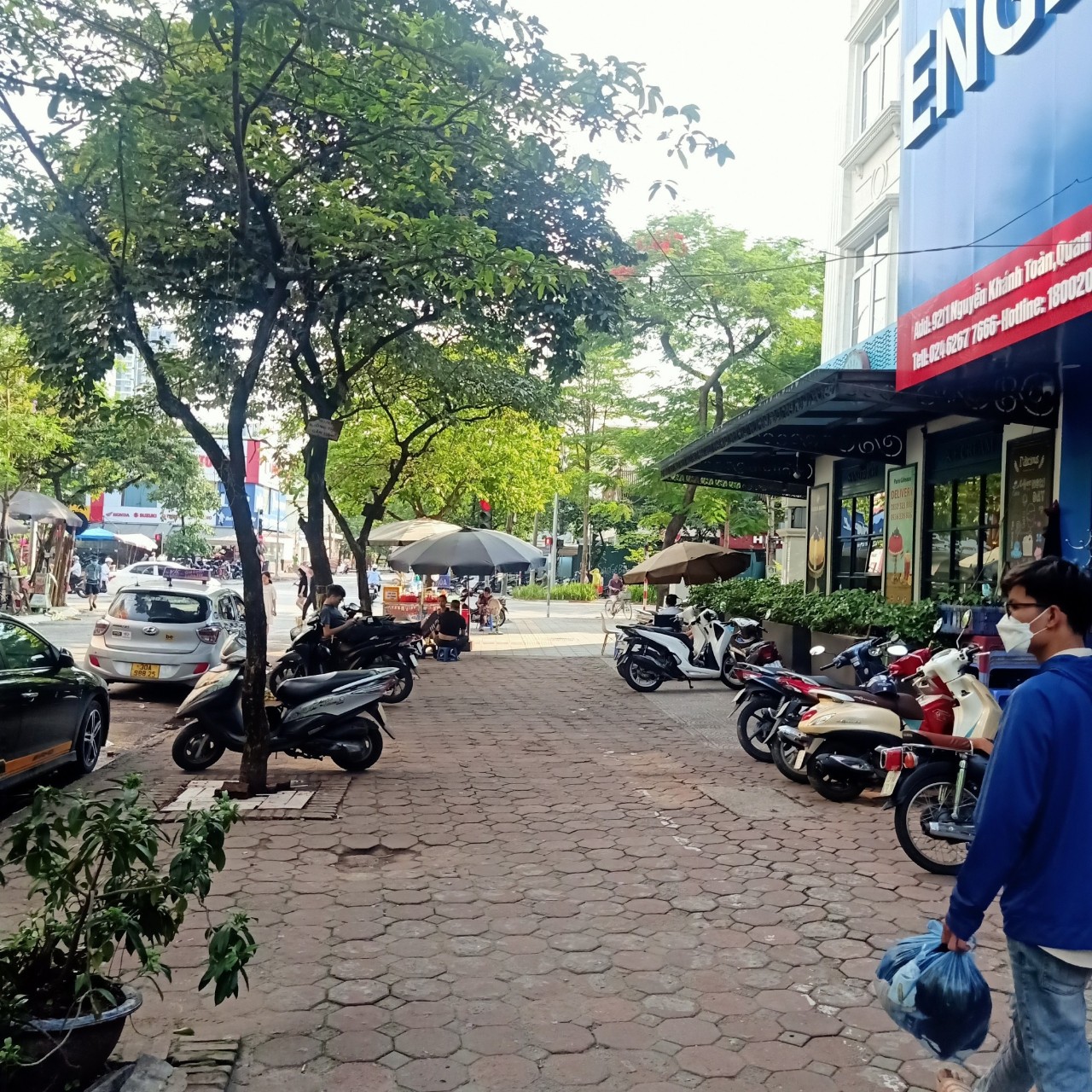 215m2