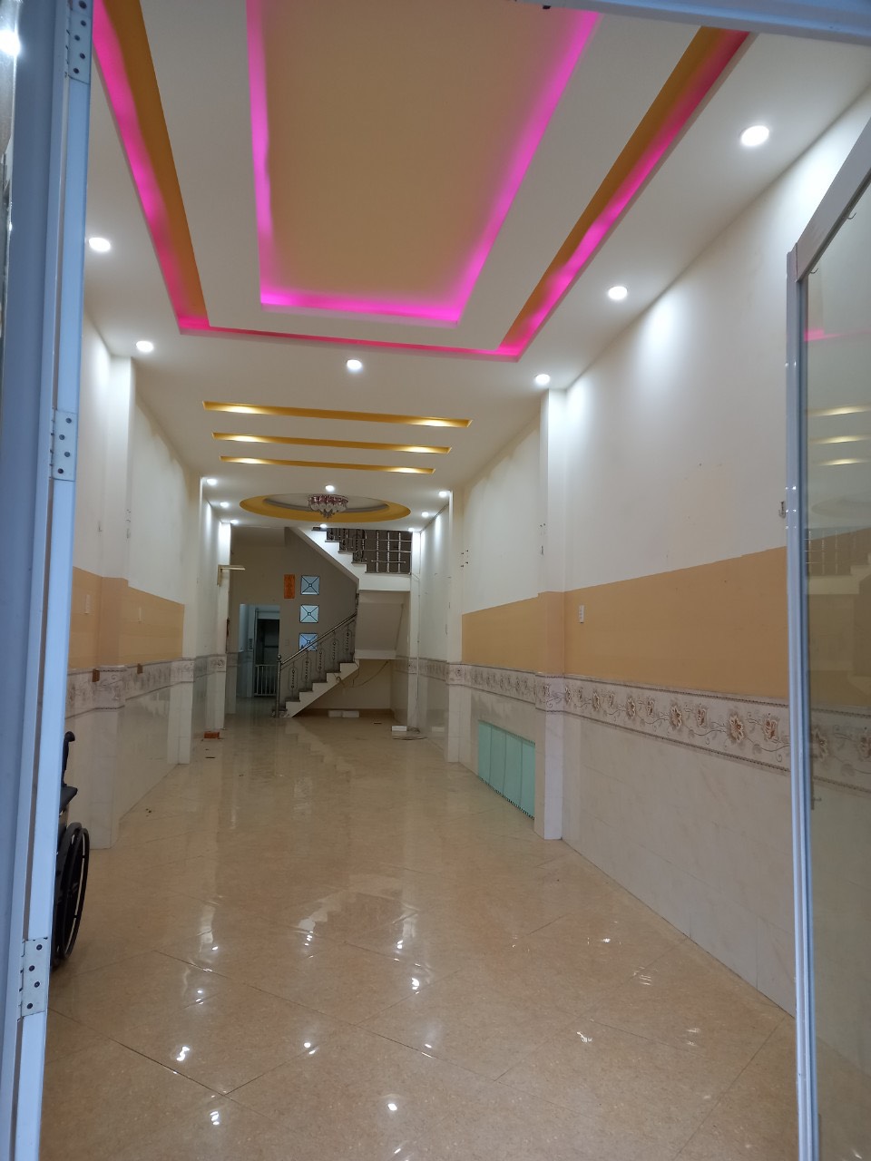 NHÀ 2 TẦNG KIỆT 7M TRÃI NHỰA ĐƯỜNG LÊ HỮU TRÁC SÁT CHỢ