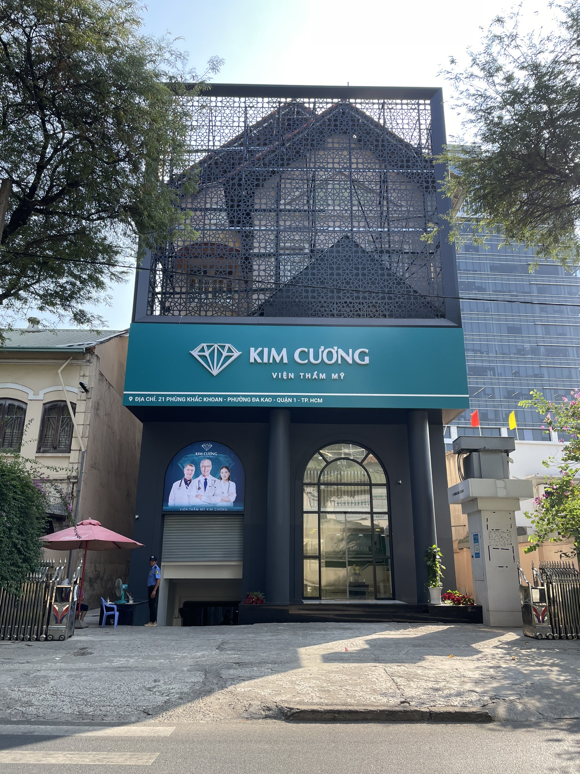 Bán Nhà MT Quận 1, Phường Bến Thành, DT 8.4x18m. DTCN 152.2m². Gía 55Tỷ