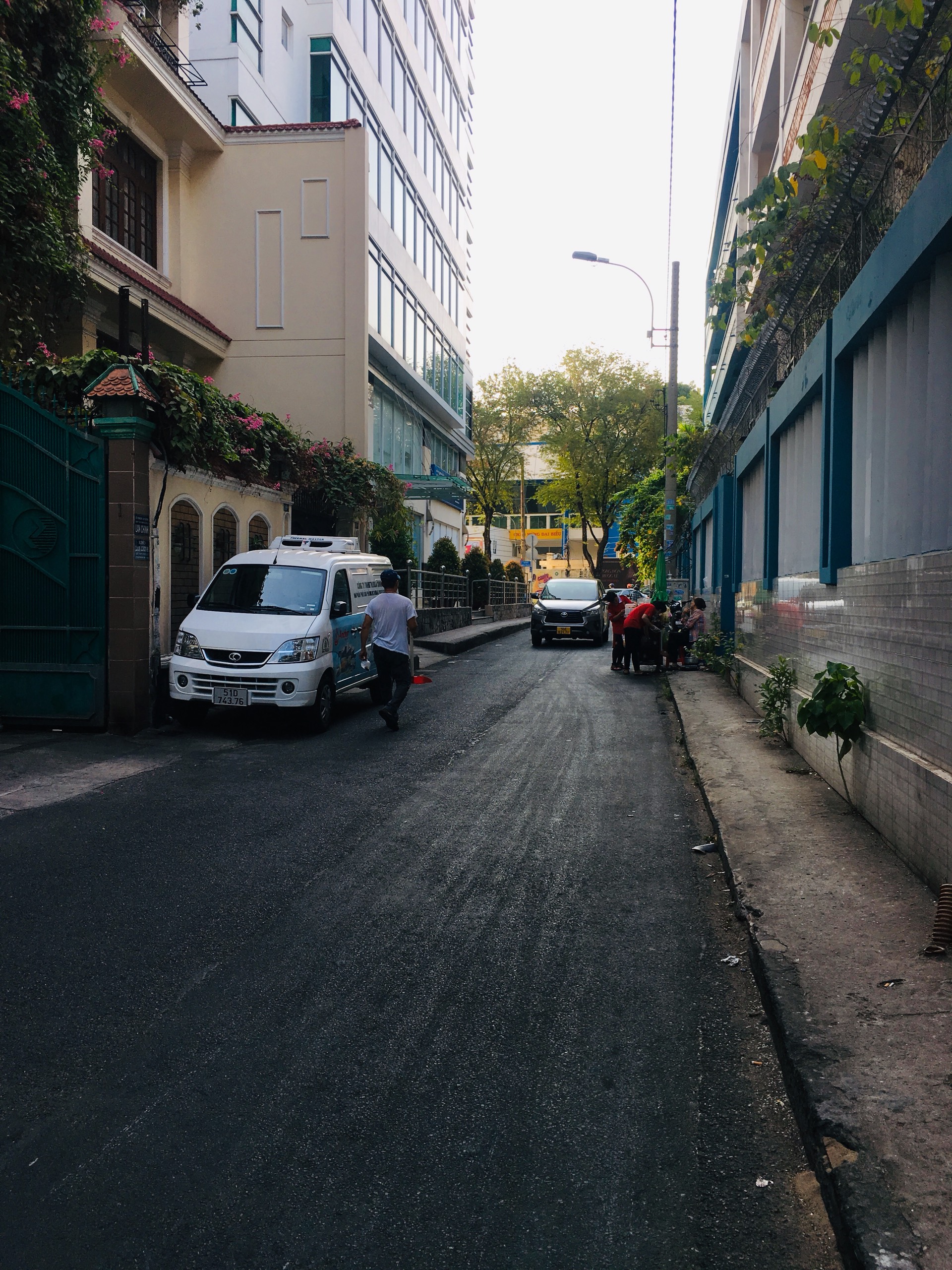 Với 70 tỷ có ngay 2 căn liền kề - Nhà MT Đặng Trần Côn, P.Bến Thành, Quận 1 - 0915431616