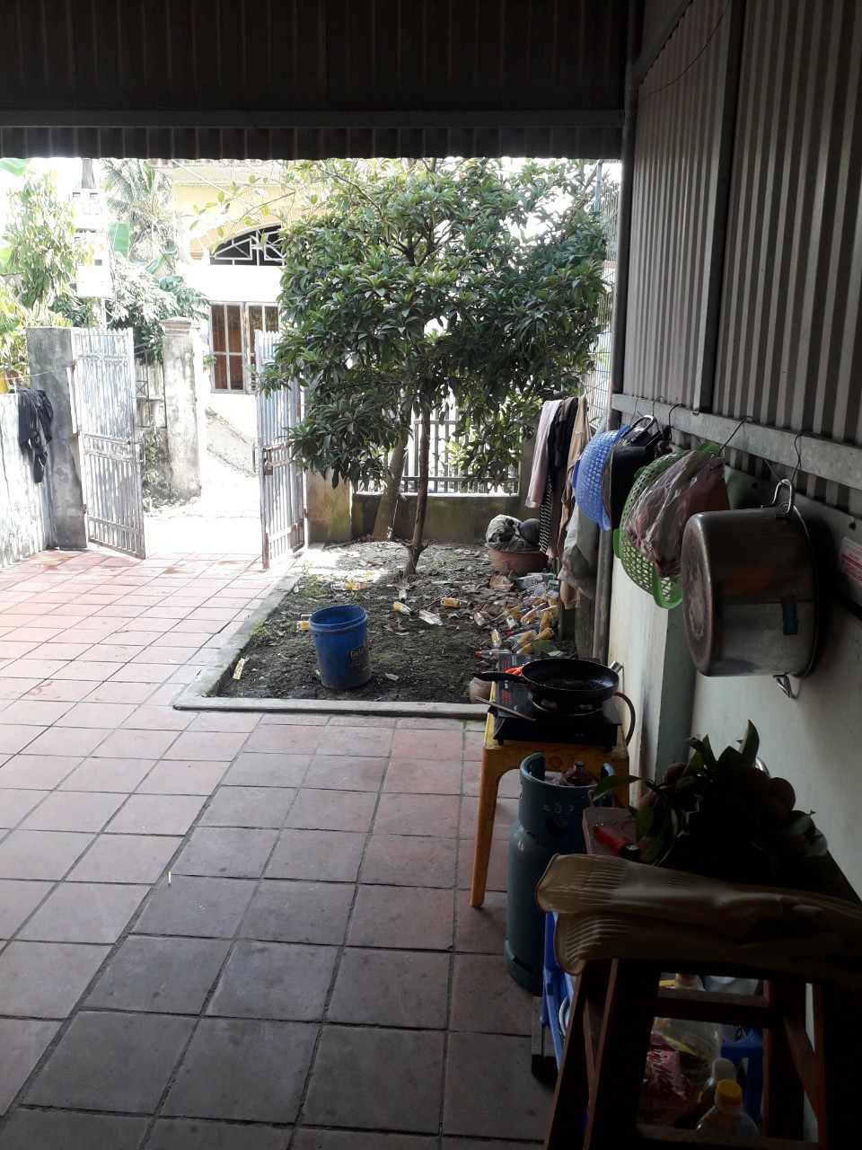 Bán đất tặng nhà cấp 4 diện tích 78.8 m2 Hồng Thái, An Dương giá 15tr/m2