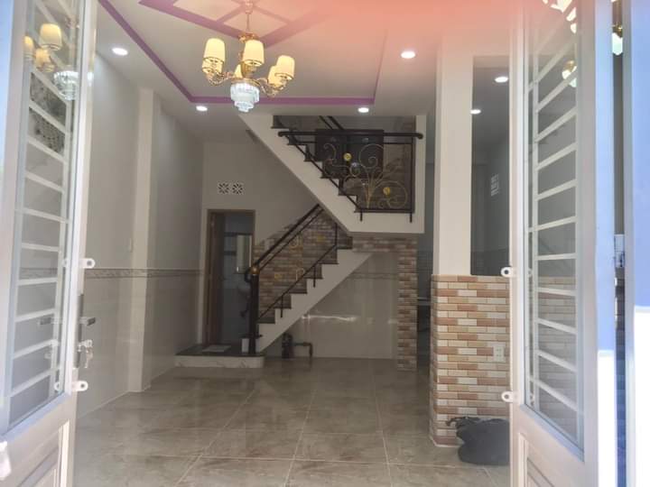 Q8. NHÀ MỚI TINH - 3 TẦNG - BAN CÔNG CHỮ L THÔNG THOÁNG - HỒ THÀNH BIÊN .NHĨNH 3 Tỷ