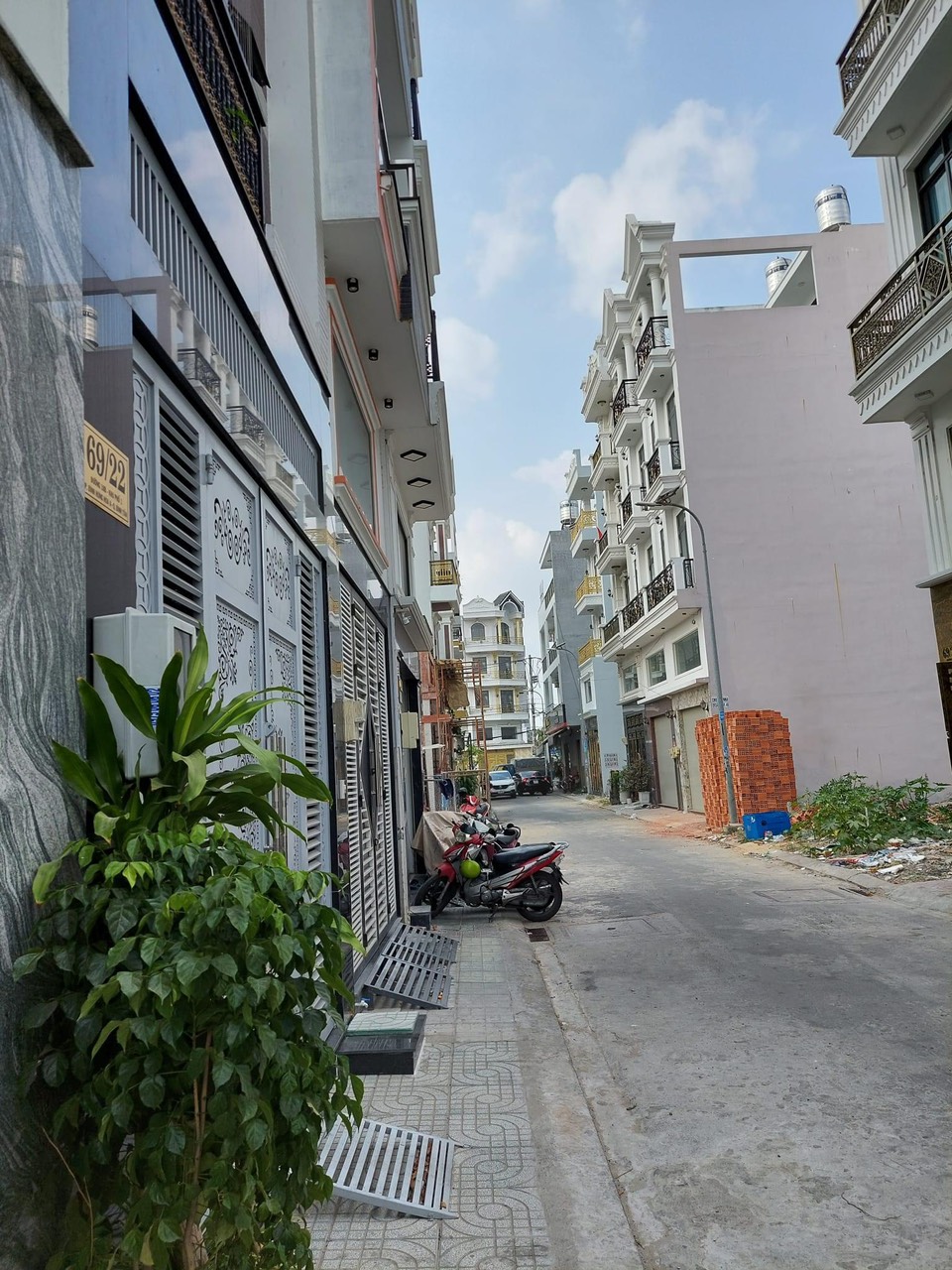 Bán nhà 2 căn liền kề đường 18B, bhha, 5 tầng, xe hơi tới nhà, 75m2 chỉ 6.95 tỷ