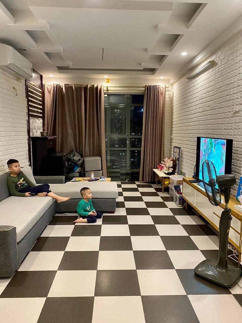 Bán chung cư CT5B Mễ Trì Thượng, 90m2, 2 ngủ, 2 vệ sinh, Sổ đỏ, 2.5 tỷ