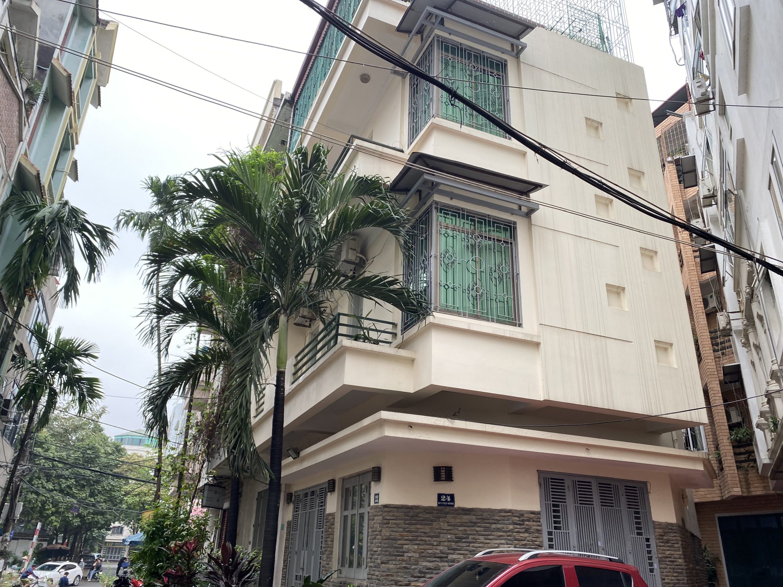 Bán nhà phân lô, Hoàng Quốc Việt, Cầu Giấy, Lô góc, ô tô, 70m2, giá đầu tư