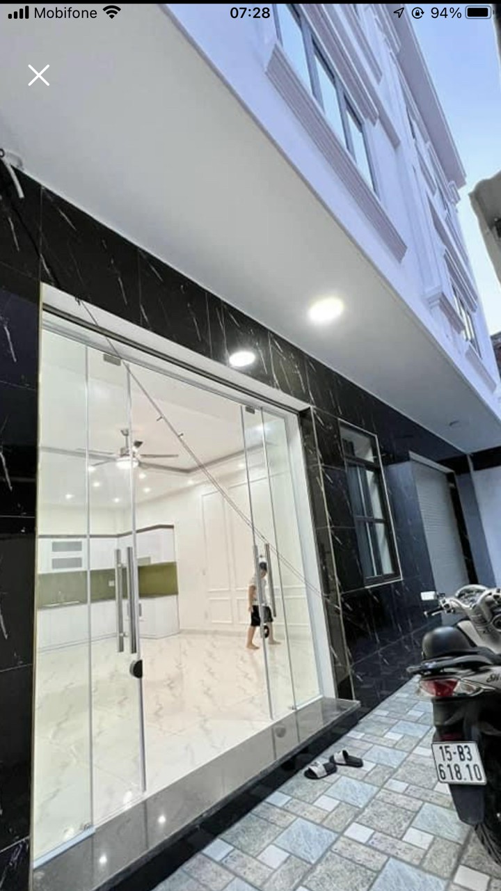 Bán nhà 3 tầng mới tinh diện tích 43m GIÁ rẻ chỉ 1.95 tỉ ngõ 88 Phạm Hữu Điều