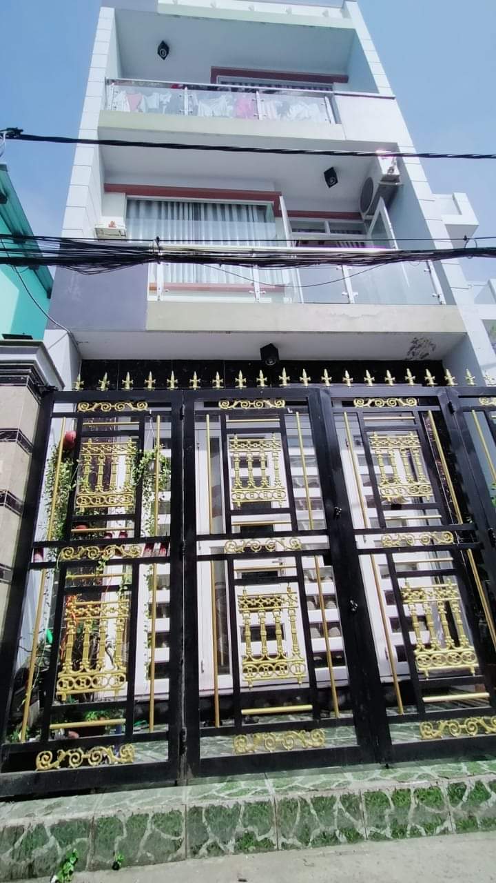 Cần Bán Nhà Tại Phú Thuận. DT 180m. BTCT 4 Tâng, Hẻm Xe Hơi Tới Nhà Giá Nhỉnh 5 Tỷ. P. Tân Phú, Quận 7