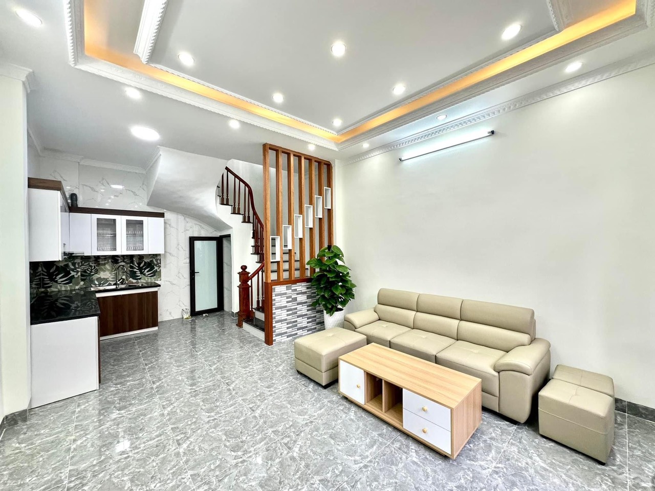 Bán nhà Nam Dư, 35m x 5T x 3.7 tỷ, NGÕ Ô TÔ 5 TẠ - 20M RA MẶT PHỐ