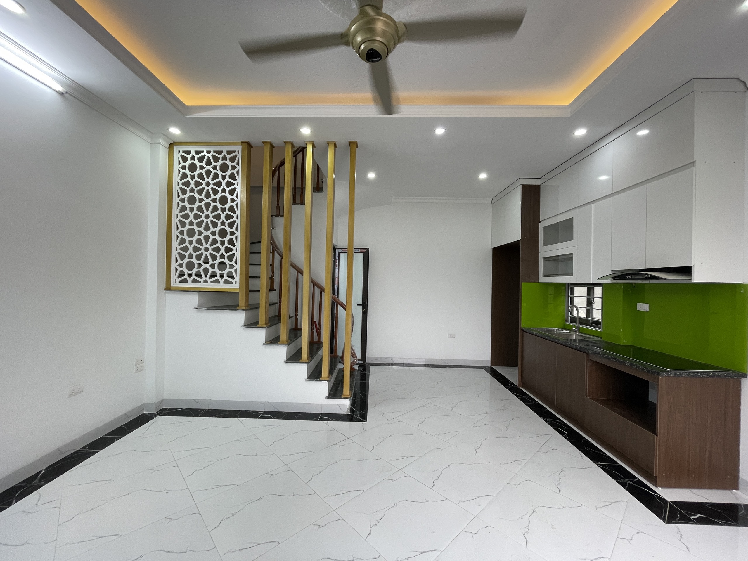 Bán Gấp! Nhà 4 tầng, DT 35m, An Trai, Vân Canh, Đường oto tránh cách 3m, Cạnh khu đô Thị Vân Canh 25,2ha. gần chợ,