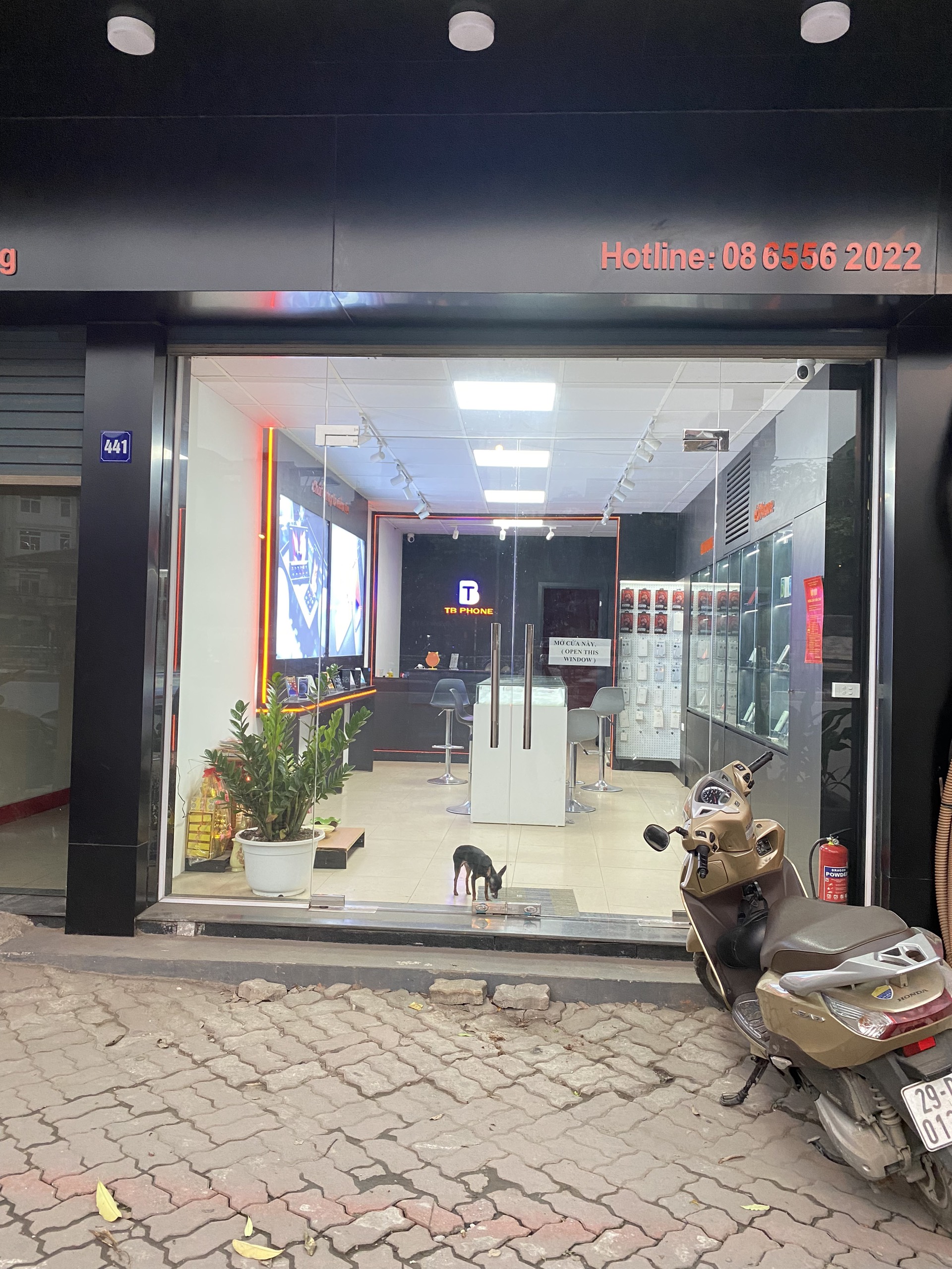 Chính chủ cần Thanh lý chuyển nhượng hợp đồng thuê cửa hàng tại 441 Giải Phóng, Phương Liệt, Thanh Xuân, Hà Nội