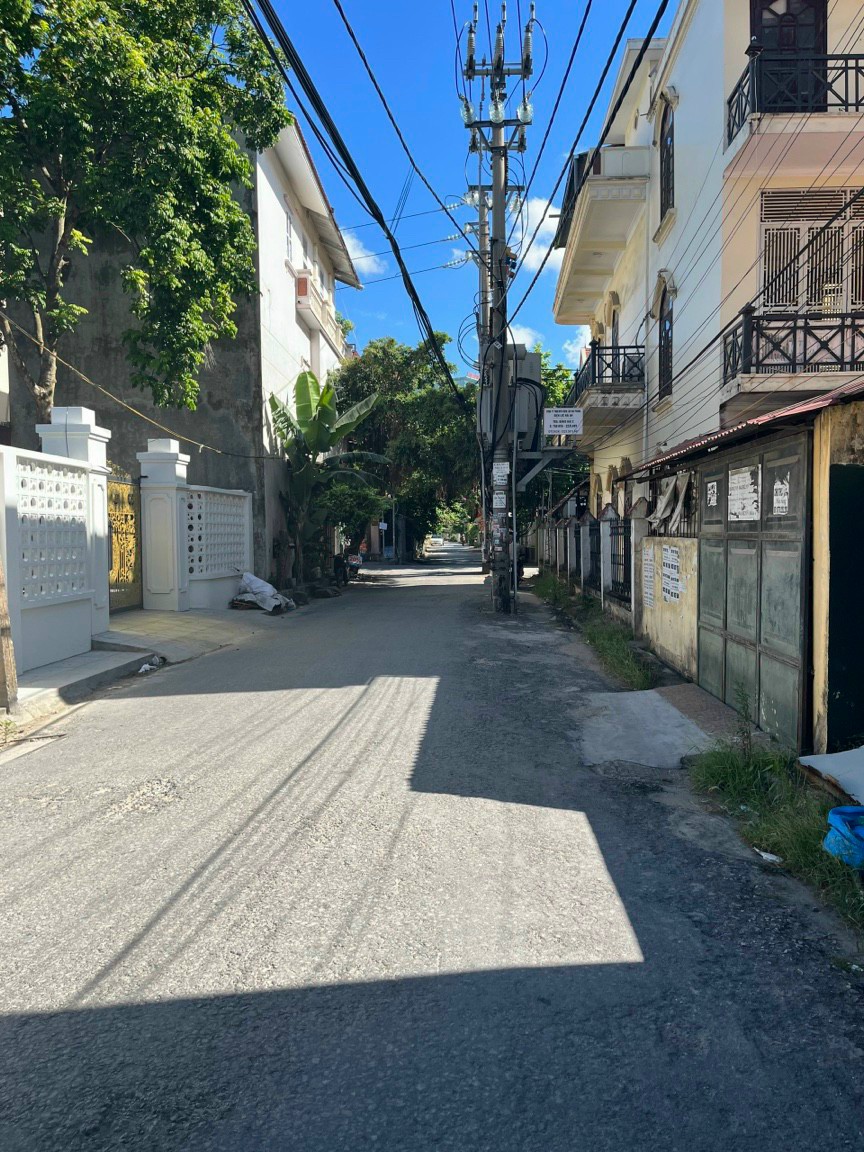 Bán đất mặt đường Hạ Lũng diện tích 79m GIÁ 3.67 tỉ ngay Trường Cấp 2 Đằng Hải