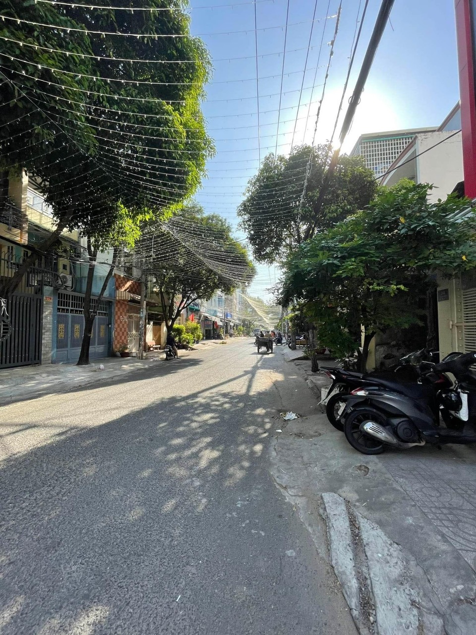 chính chủ gấp bán nhà mặt tiền đường thành công, nhựa 10m lề 3m, 71m2 chỉ 10.2 tỷ