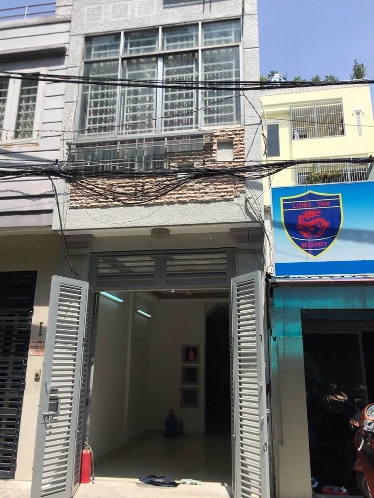 Nhà mặt tiền đường số 66 gần Lotte 2 pn 2wc