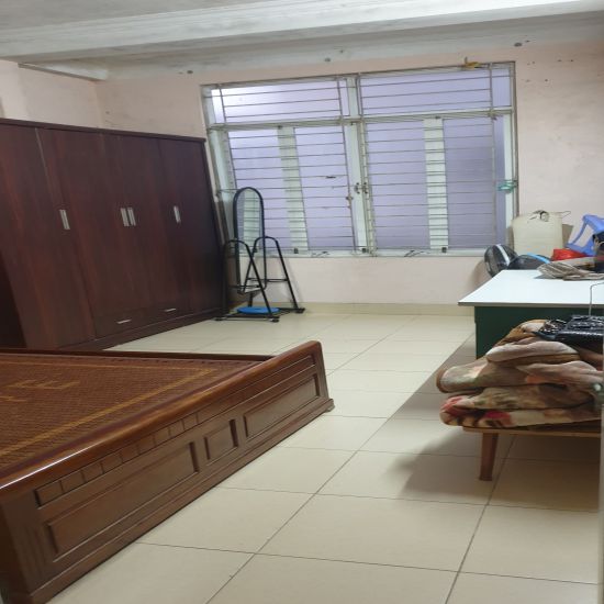 Chính chủ cần bán nhà gần hồ 3 mẫu, Đống Đa, Hà Nội