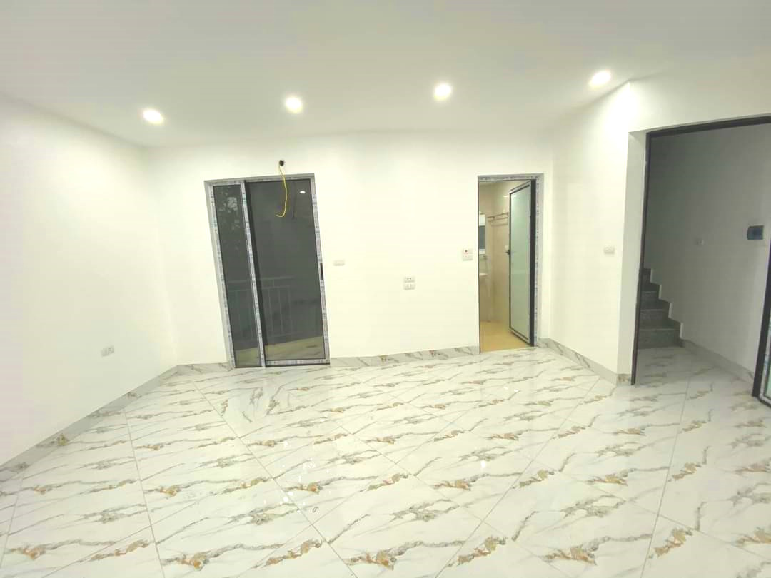 Nhà phố VĂN CAO 39m2, 5 tầng, 3 tỷ rưỡi