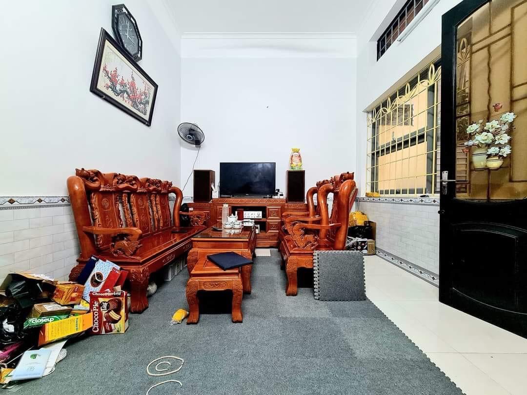 Bán Nhà Chính Kinh, Thanh Xuân Gần Ô Tô, DT 45m2, MT 4.5m - Gần Ngã Tư Sở.