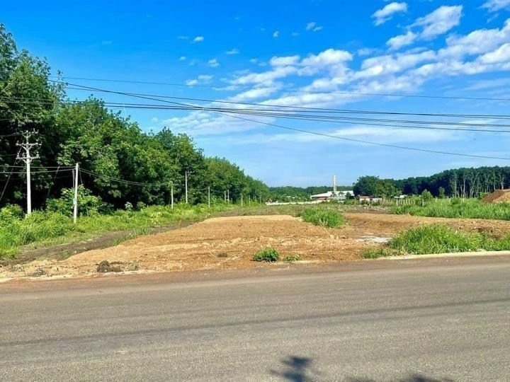 Vợ chồng tôi bán cắt lỗ 5 lô đất 1125m2 giá chỉ 290tr, SHR, Ngay KCN, dân cư đông đúc