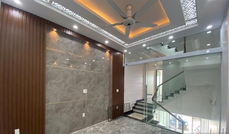 Bán nhà xây mới độc lập, 55m x 4 tầng, mặt ngõ thông, ô.tô đỗ cửa 24h, GIÁ 4.4 tỉ tại Văn Cao - Kiều Sơn