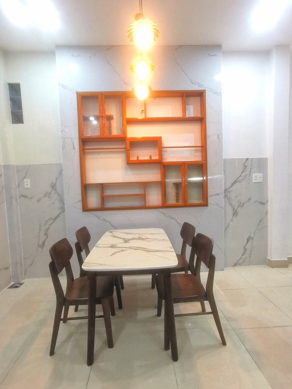 Bán nhà Nguyễn Đức Trung Thanh Khê 3 tầng lô góc ô tô tránh dòng tiền nhỉnh 3 tỷ.