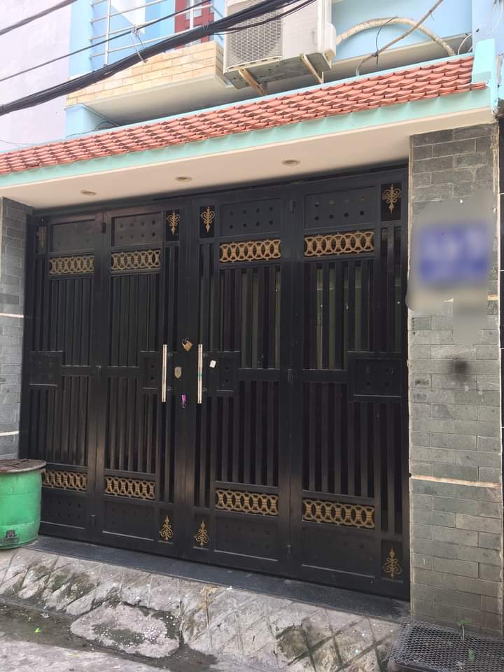 Cần bán gấp nhà tỉnh lộ 10 50m2 giá rẻ như cho