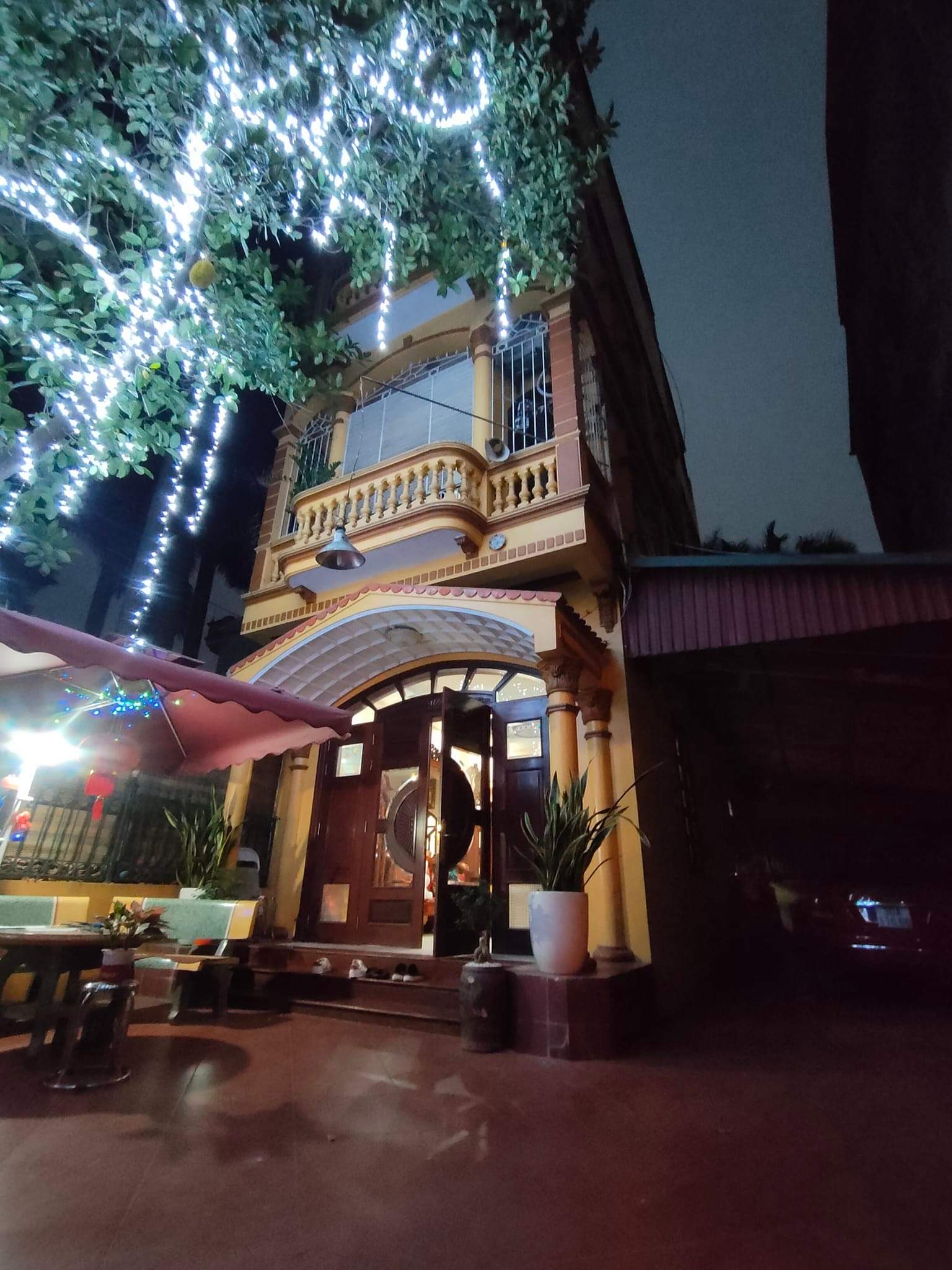 BÁN GẤP NHÀ PHỐ NGỌC LÂM - DIỆN TÍCH 170M2 - MẶT TIỀN 8.5M X 5T GIÁ 21 TỶ