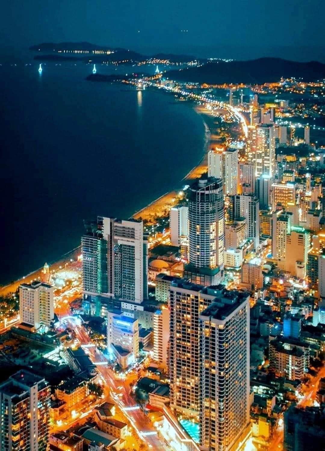 Cho Thuê Khách Sạn 4 Sao view biển Nha Trang