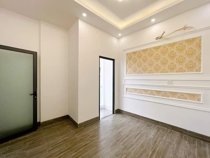 Bán nhà Tỉnh 10 DT 90 m2 nhà cấp 4 chỉ từ 3 tỷ