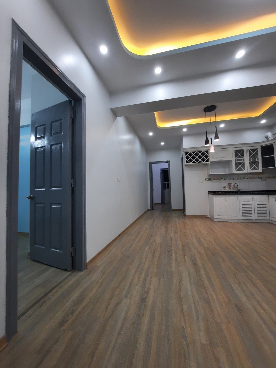 Căn hộ 58m 2 phòng ngủ sổ đỏ chính chủ, tòa trung tâm thương mại, siêu thị Đức Thành, khu đô thị Xa La, Quận Hà Đông,