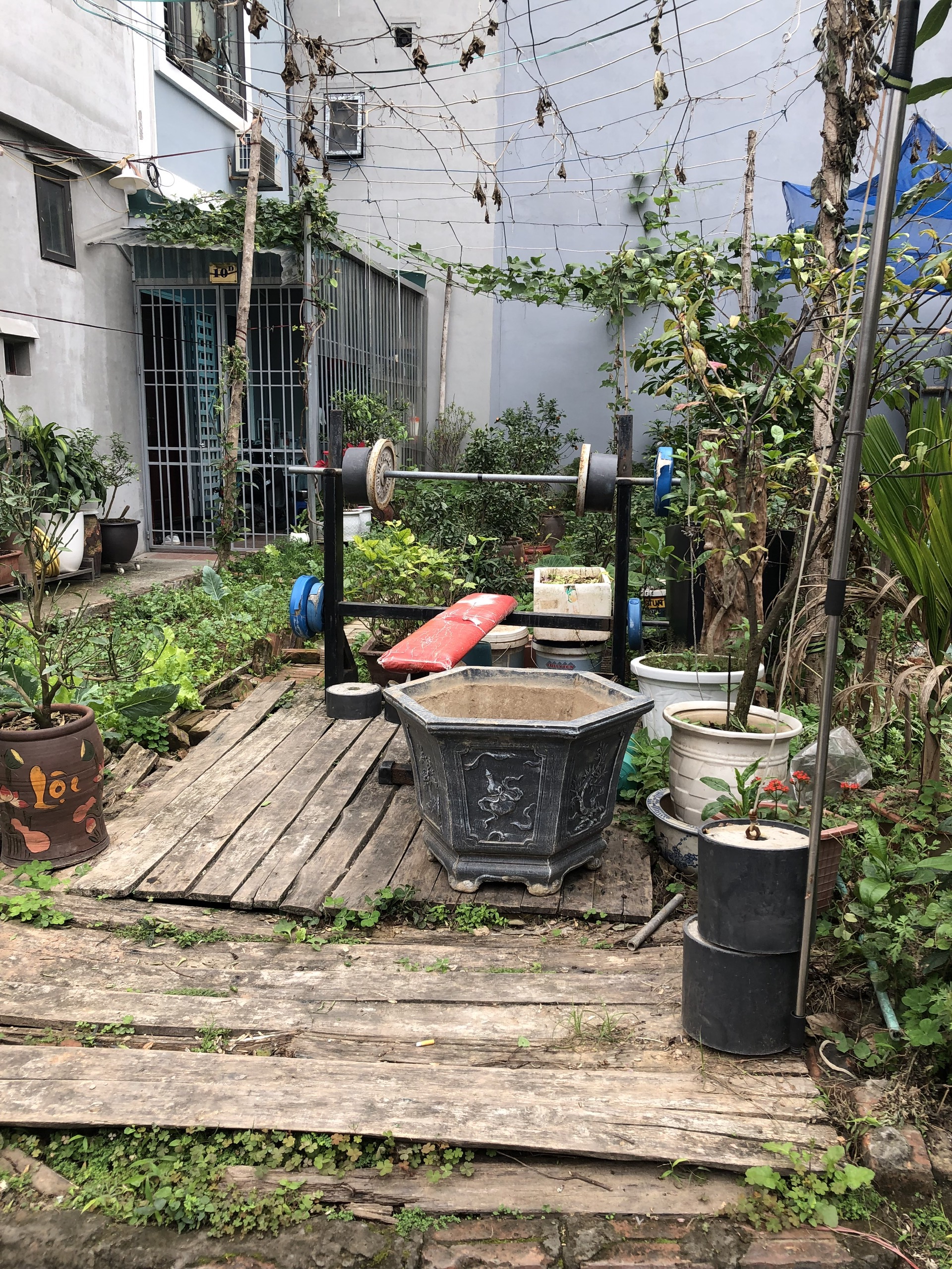 Bán gấp mảnh đất hiếm lô góc 2 mặt ngõ ô tô An Dương Vương, Tây Hồ 35m2 giá 2.8 tỷ