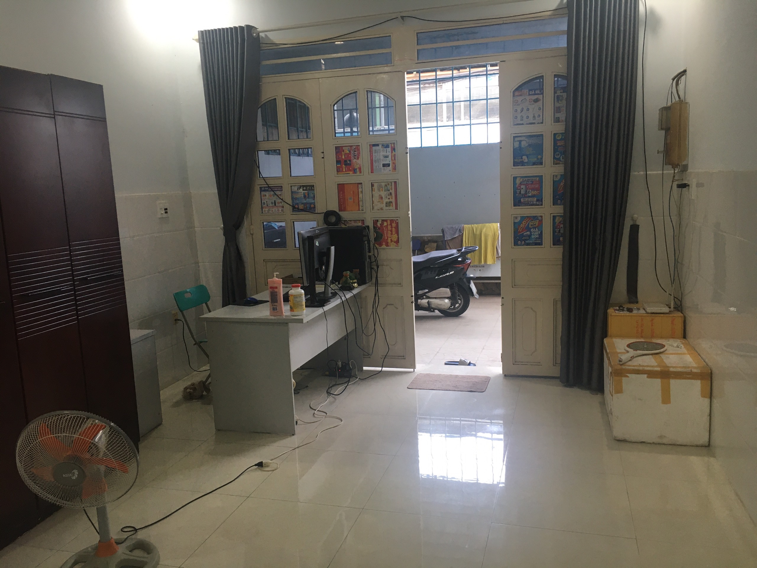 Mình cần bán ngôi nhà ở đường 40 sát chợ Hiệp Bình