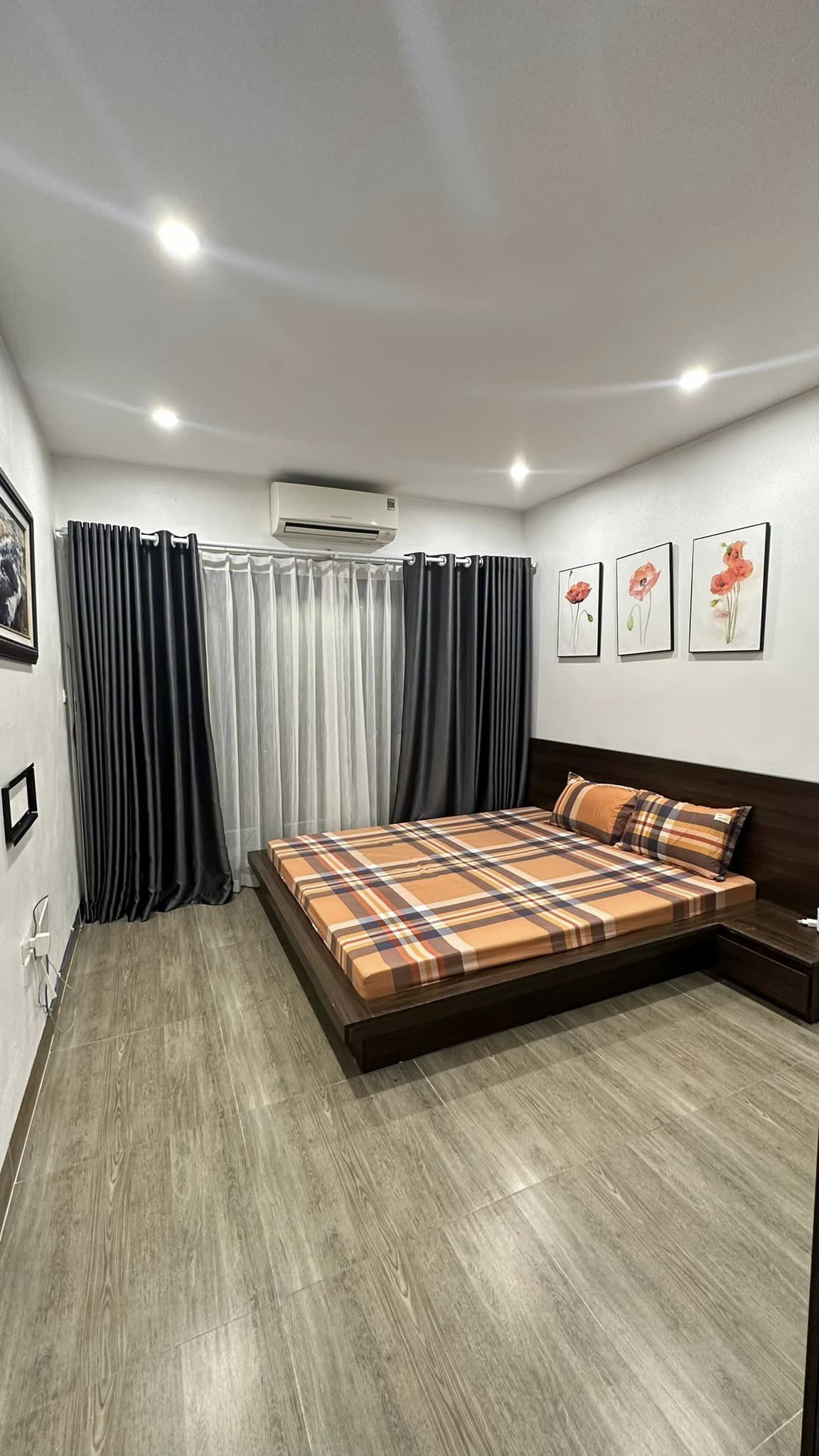 Cho thuê căn hộ tại số 75 ngách 2 ngõ 111 Yên Lãng, Quận Đống Đa,Hà Nội.