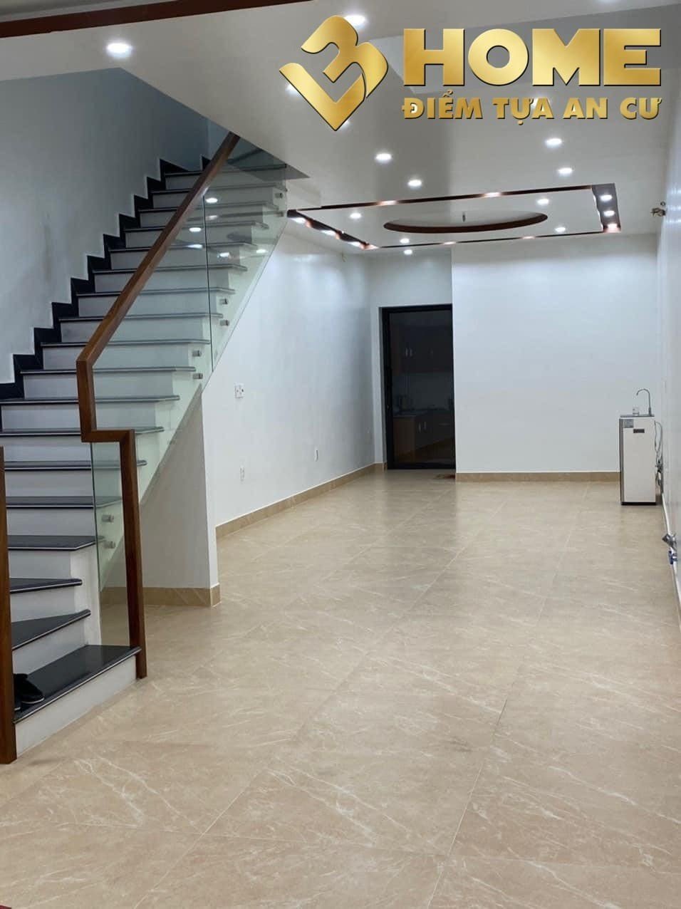 MT1712. CHO THUÊ NHÀ MẶT ĐƯỜNG PHỦ THƯỢNG ĐOẠN 100M2 NHÀ SỬA MỚI TINH