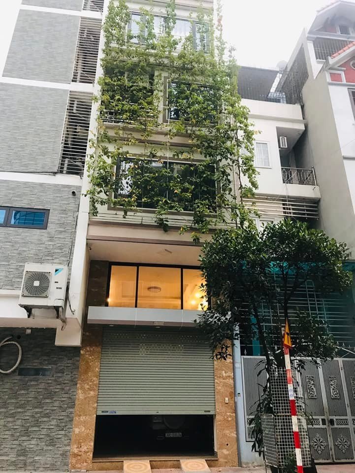 BÁN NHÀ #NGUYỄN_CHÍ_THANH cạnh Đài Truyền Hình VTV. 45m2 Có Ban Công. Full Đồ Cao Cấp 5.32tỷ