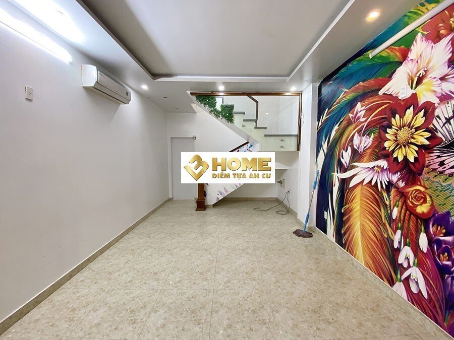 MT1715. CHO THUÊ NHÀ MẶT ĐƯỜNG TUYẾN 2 LẠCH TRAY 2 PHÒNG NGỦ ĐỒ CƠ BẢN.