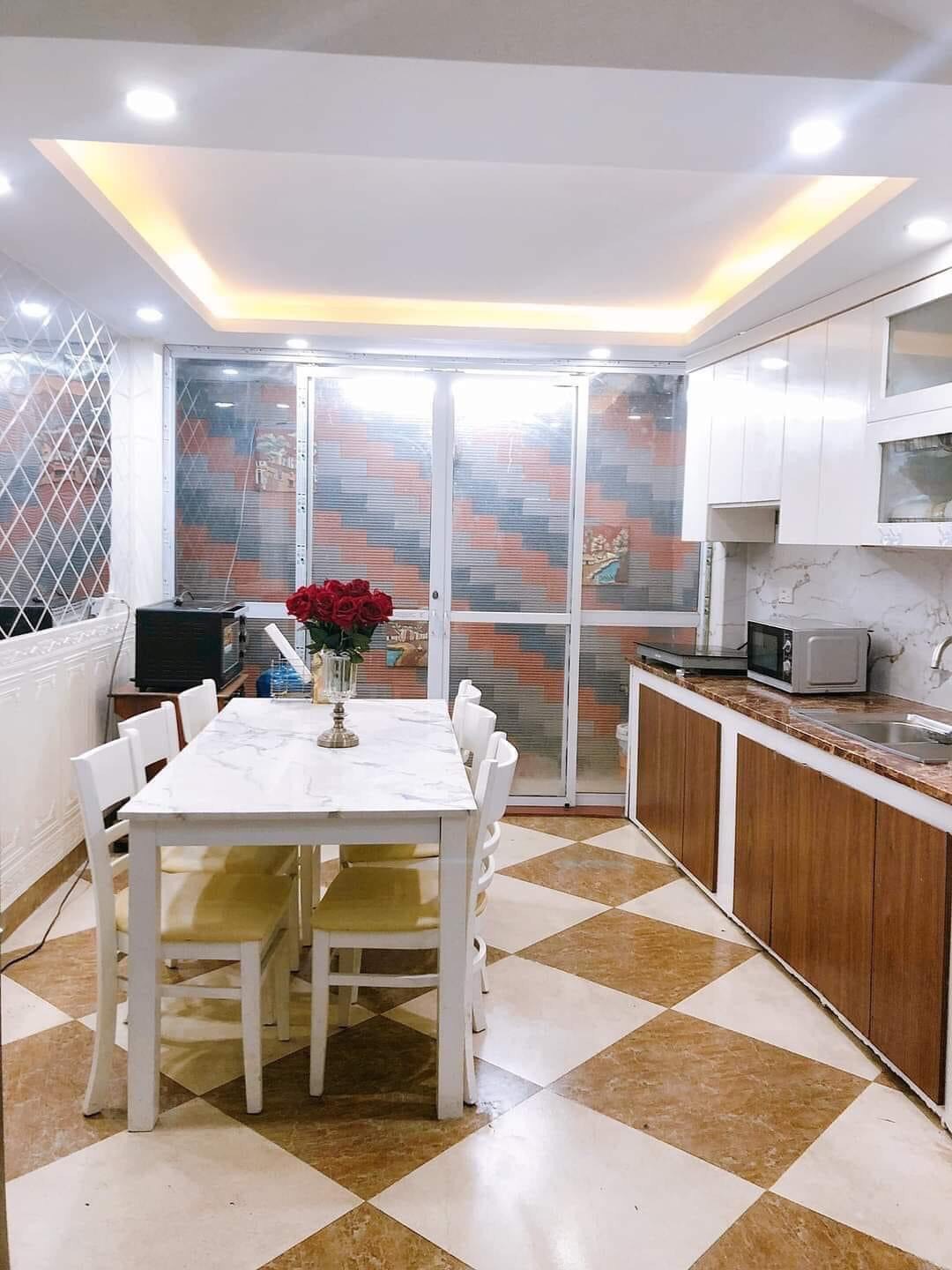 Chính Chủ Bán Nhà Khương Hạ, Thanh Xuân DT 40m2 x 5T MT 4.7m - Gần Hồ Thoáng Mát, Ở Luôn.