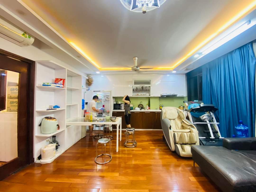 Bán nhà Mặt phố Phan Văn Trường 8 tầng 75m2 mặt tiền 7m kinh danh đỉnh cao 31.x tỷ