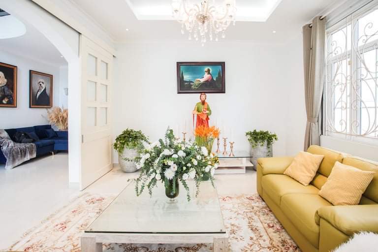 Cách MT 2 căn Chu Văn An, P12, Bình Thạnh